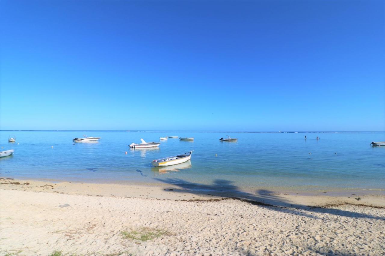 The Beach House - West Coast Mauritius Rivière Noire Εξωτερικό φωτογραφία