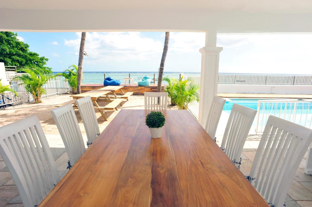 The Beach House - West Coast Mauritius Rivière Noire Εξωτερικό φωτογραφία