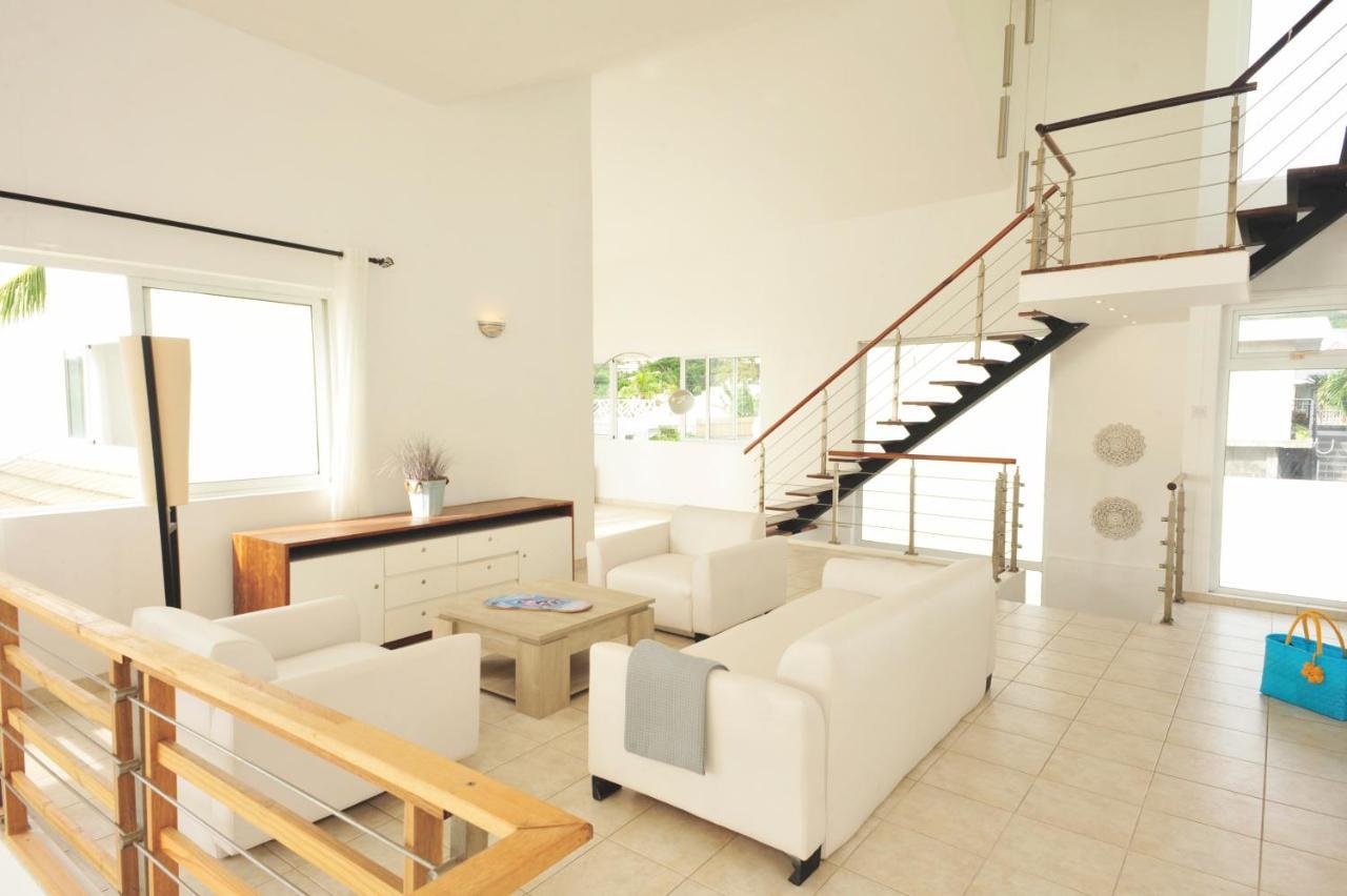 The Beach House - West Coast Mauritius Rivière Noire Εξωτερικό φωτογραφία